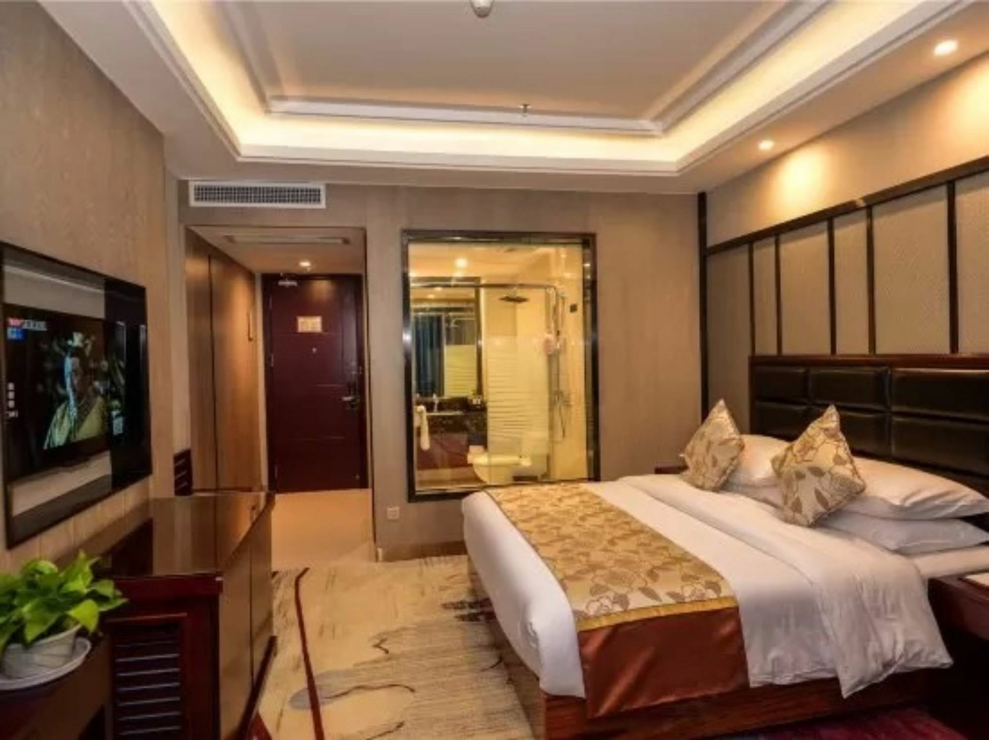 Days Hotel & Suites Shishi Quanzhou  Exterior foto